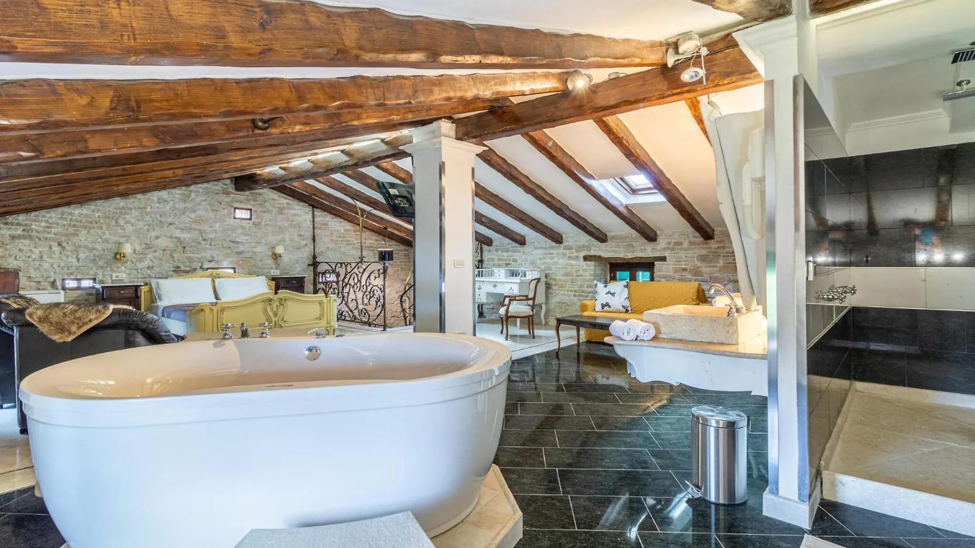 Nice Home In Pazin With Wifi Kroatië
